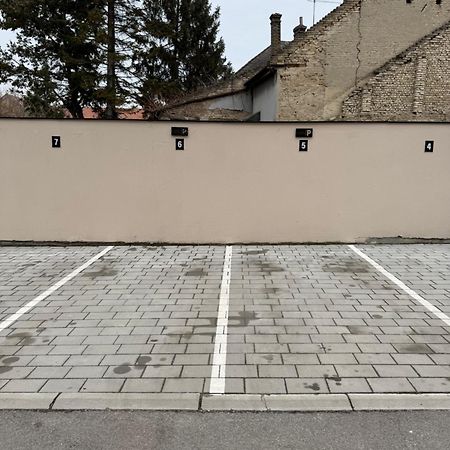 Crown Apartment Subotica Exterior photo