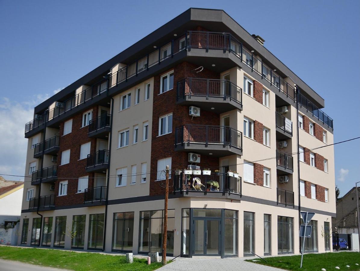 Crown Apartment Subotica Exterior photo