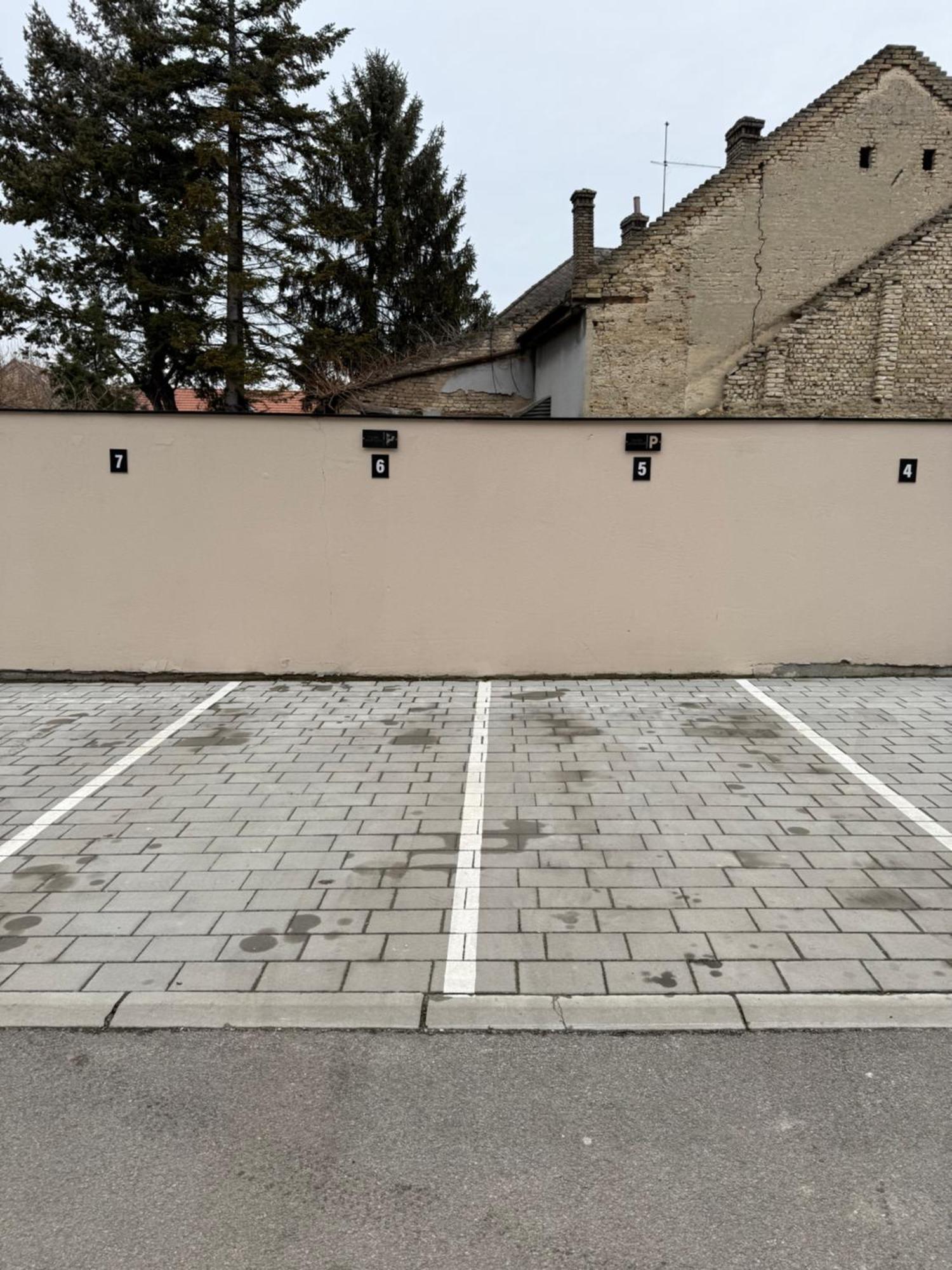 Crown Apartment Subotica Exterior photo